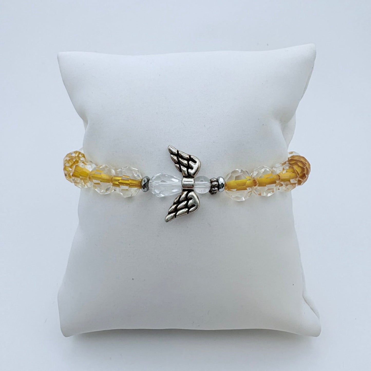 Thin Gold Line Beaded Bracelet