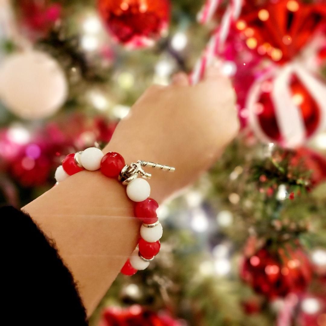 Candy Cane Beaded Bracelet