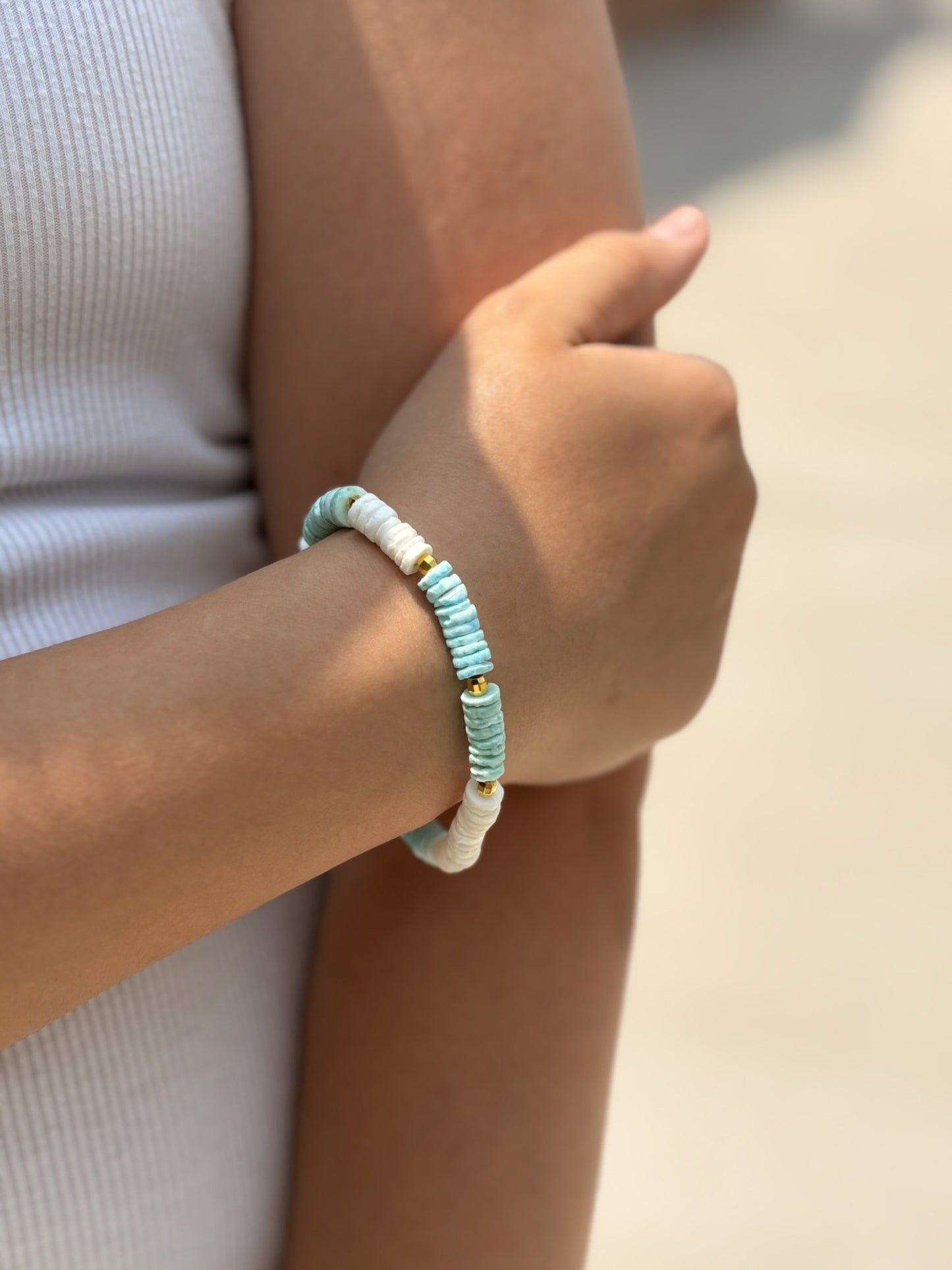Coastal Calm Shell Bracelet