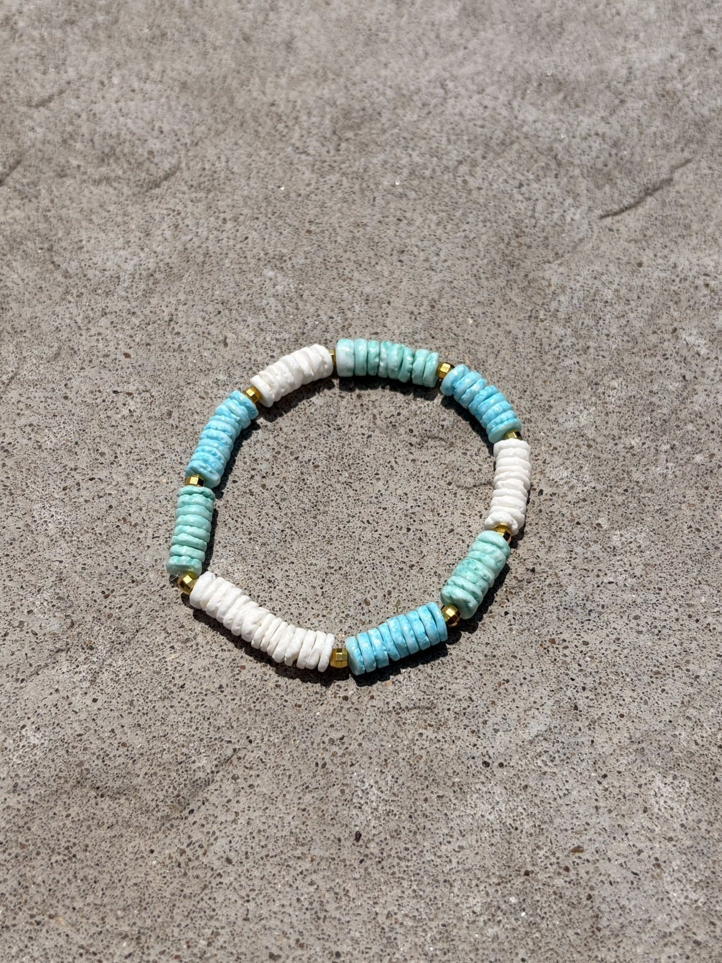 Coastal Calm Shell Bracelet
