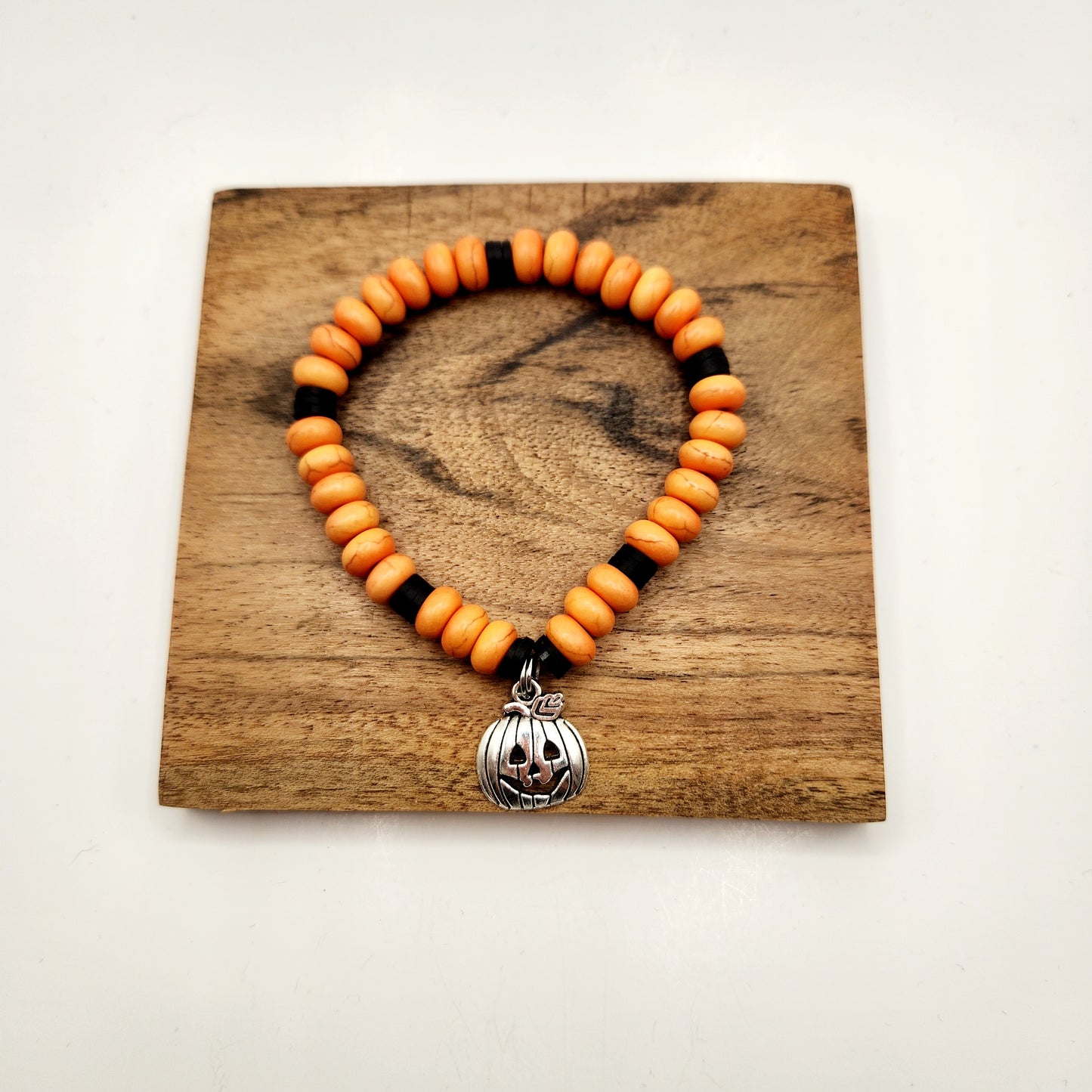 Pumpkin Beaded Charm Bracelet