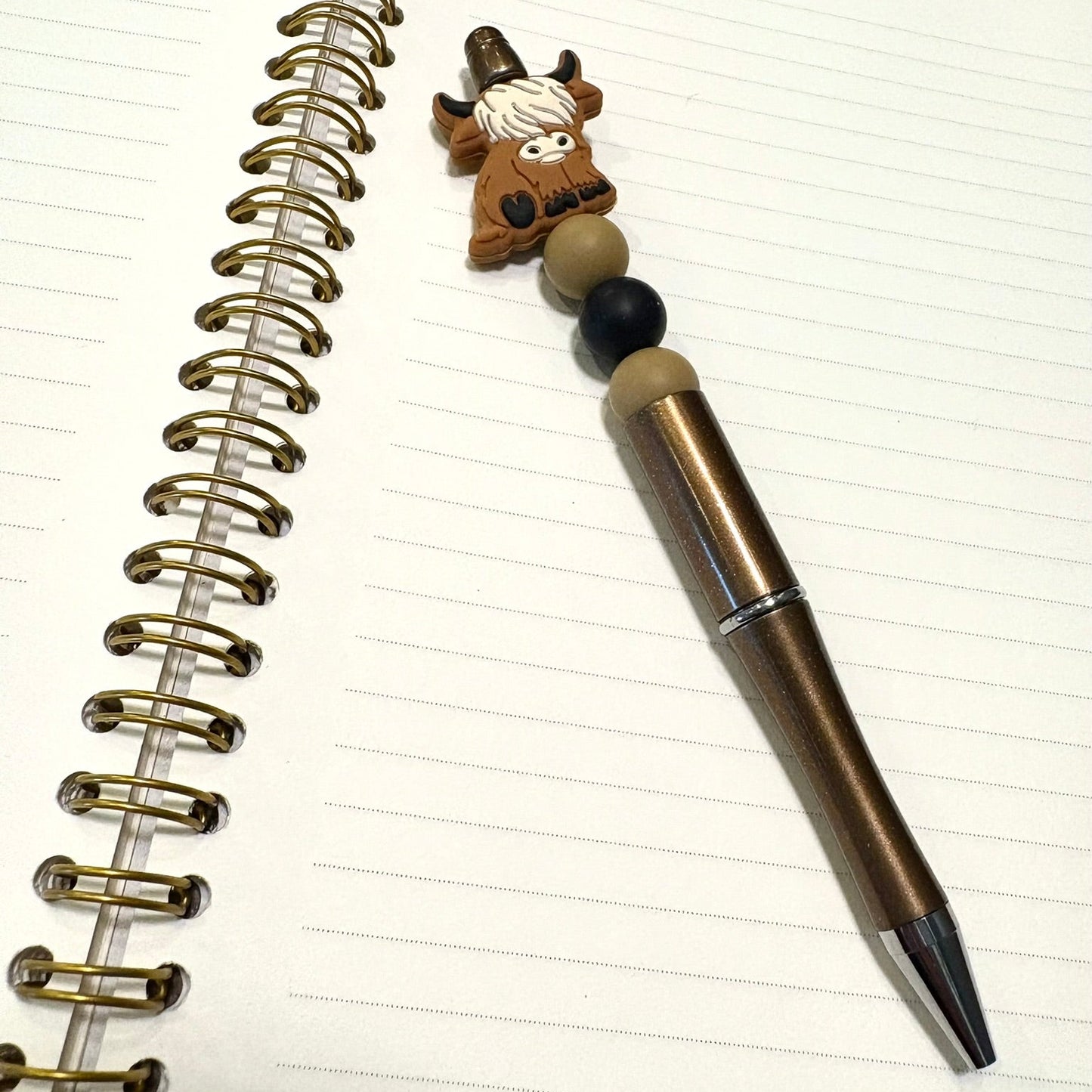 Highland Cow Beaded Pen