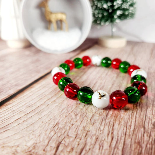Red Green Reindeer Beaded Bracelet